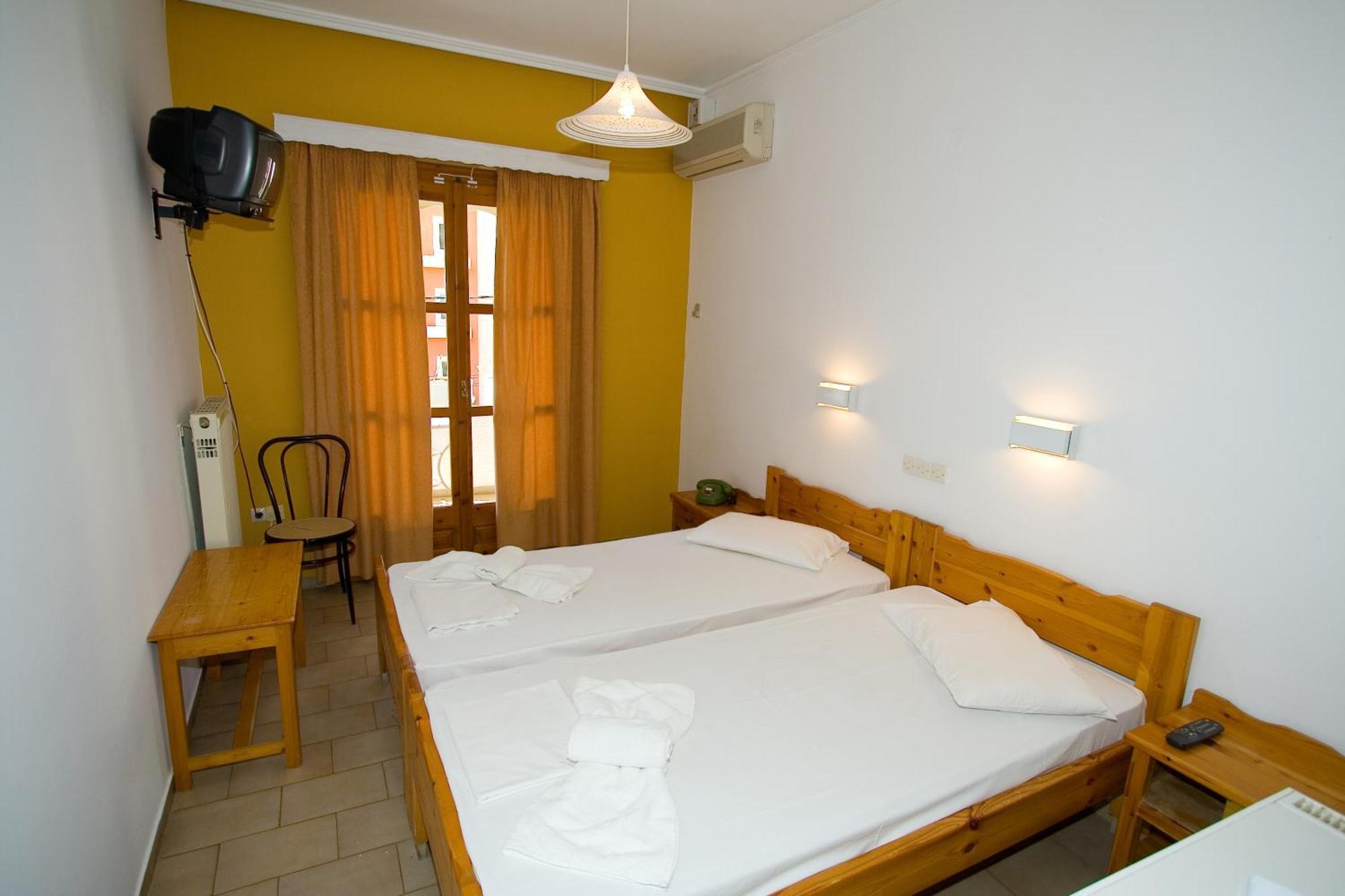 Hotel Aidipsos Loutra Edipsou  Room photo