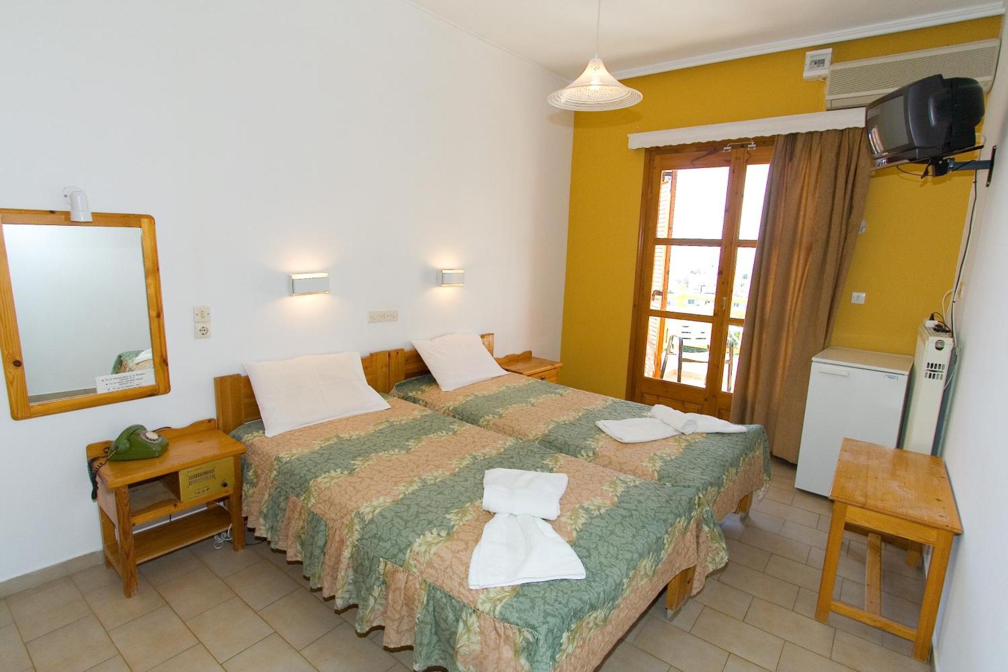 Hotel Aidipsos Loutra Edipsou  Room photo